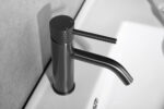 Wiesbaden Ribbd wastafelmengkraan 18cm gunmetal - Afbeelding 2